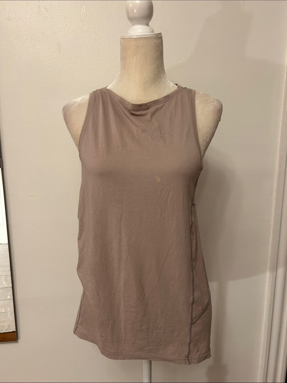 lululemon athletica Sleeveless Crewneck Tank - Taupe